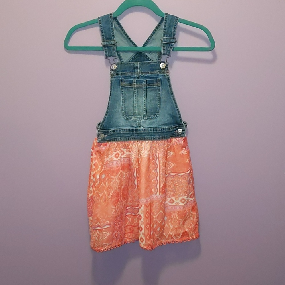 Overall dress